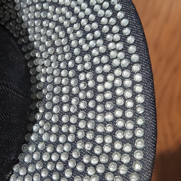 Cap - Picture 3 of 4